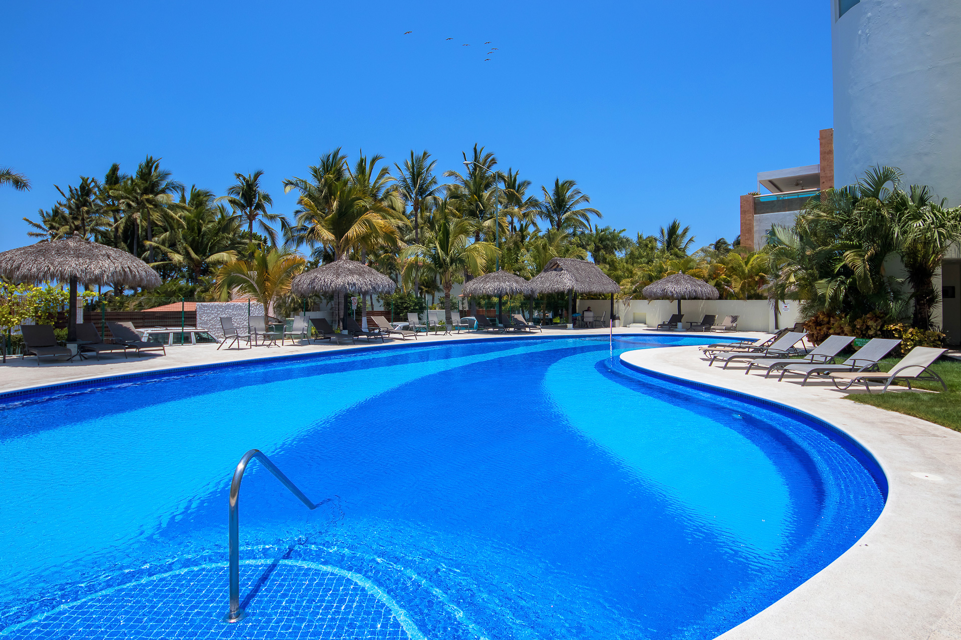 Mexico Villa Rental in Puerto vallarta, Nuevo vallarta condos and also